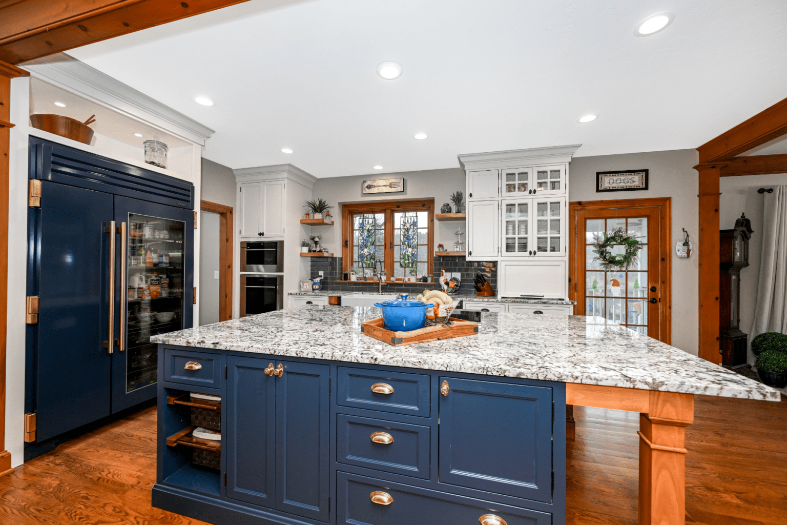 Cabinet Storage Solutions | Daso Custom Cabinetry - Luxury Storage Cabinet Installation