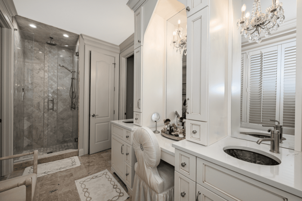 Custom Cabinet Makers Near Me - Unmatched Quality & Style